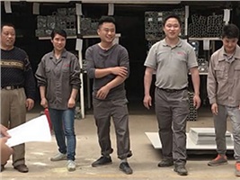 湖南正?，F代工廠消防演練活動